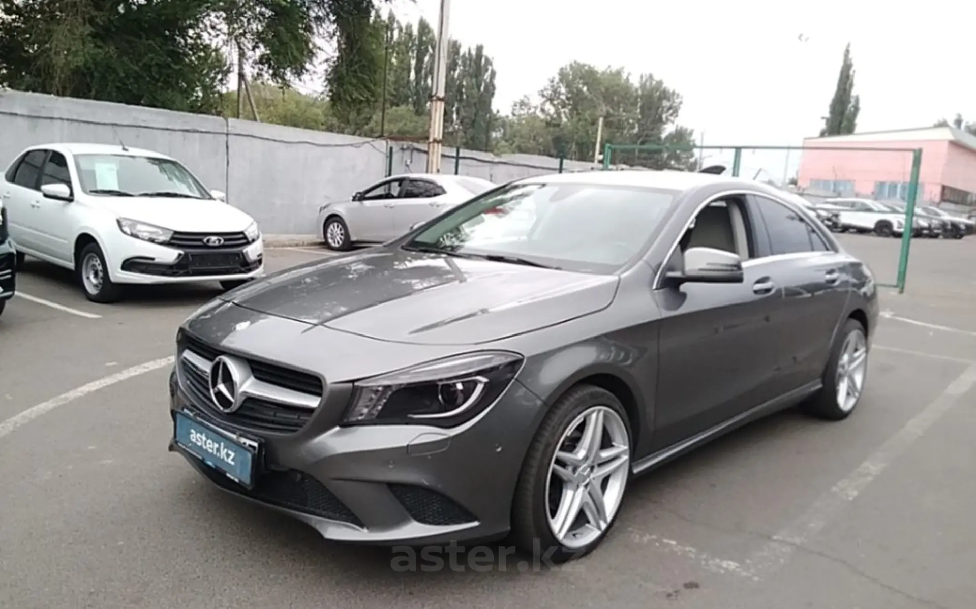 Mercedes-Benz CLA 2015