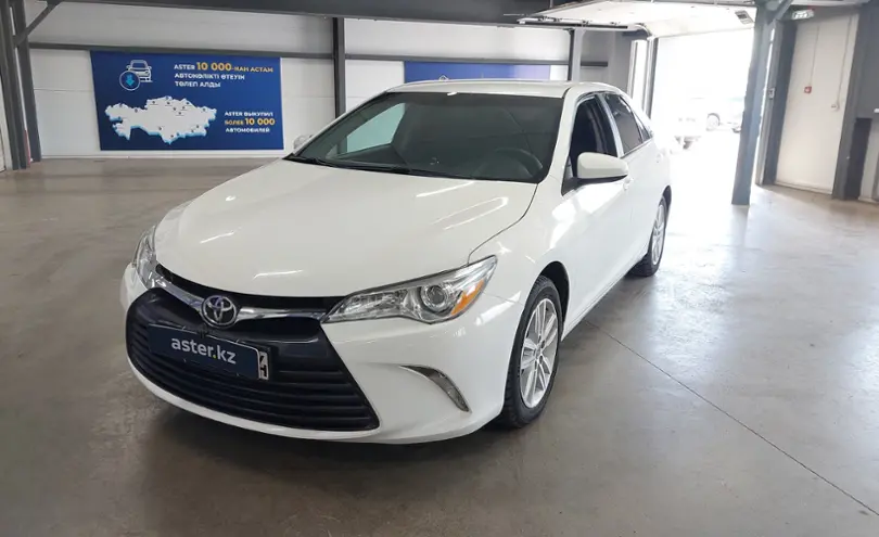 Toyota Camry 2015 года за 9 000 000 тг. в Астана