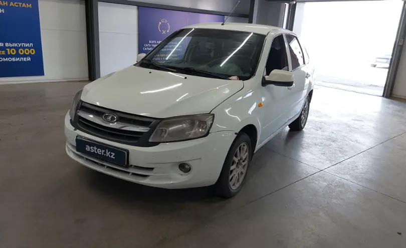 LADA (ВАЗ) Granta 2014 года за 2 000 000 тг. в Астана