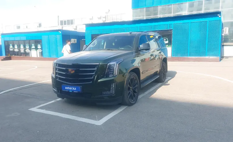 Cadillac Escalade 2019 года за 35 000 000 тг. в Алматы