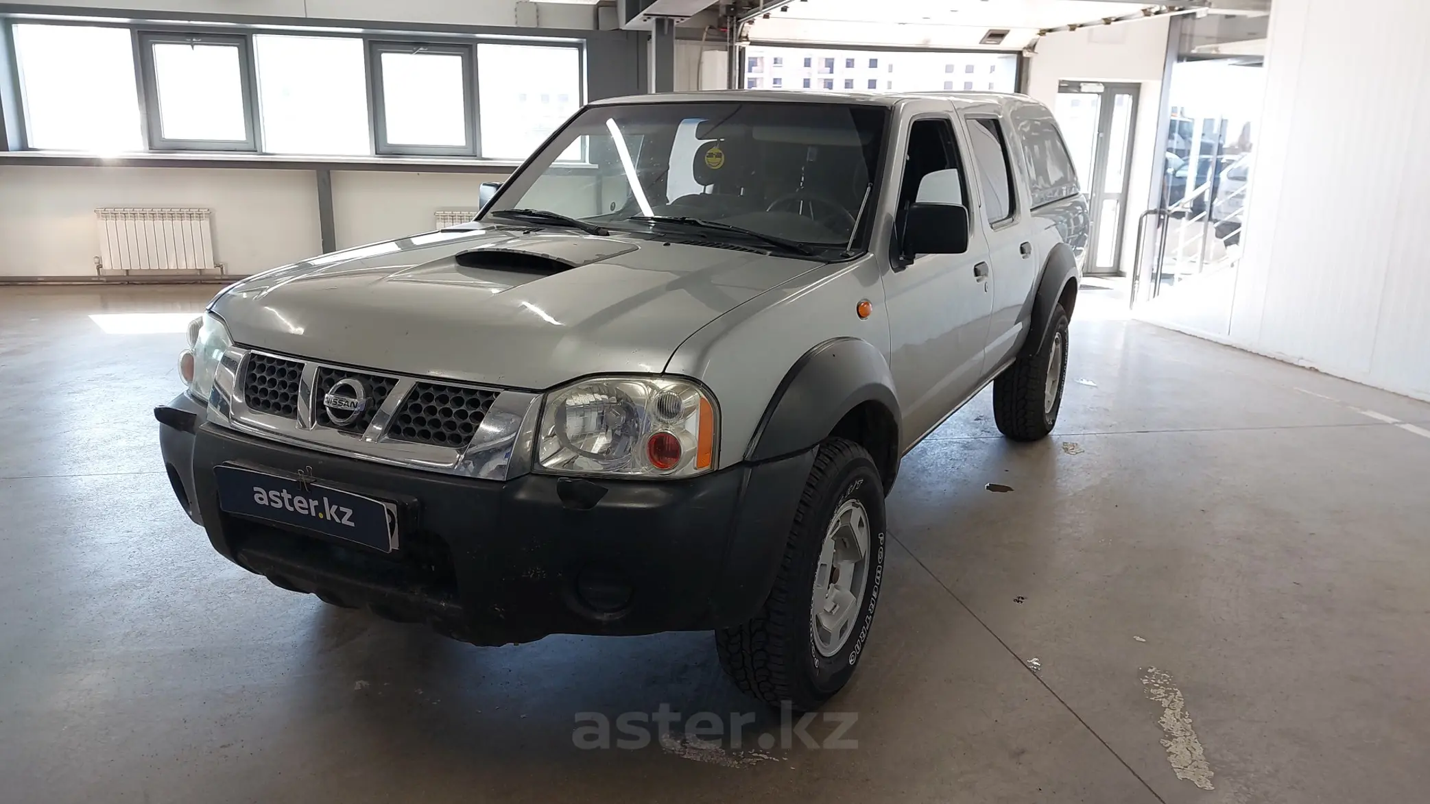 Nissan NP300 2012