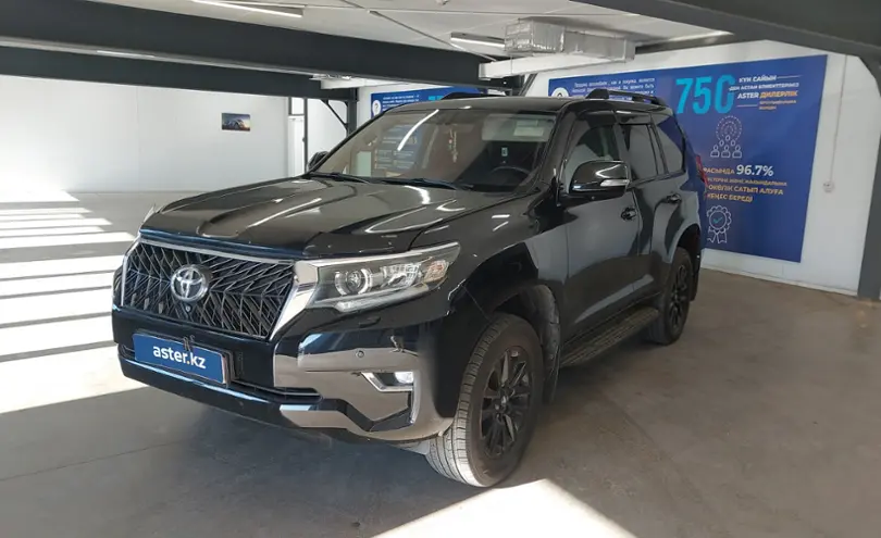 Toyota Land Cruiser Prado 2015 года за 17 000 000 тг. в Астана