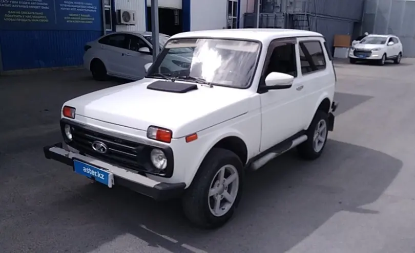 LADA (ВАЗ) 2121 (4x4) 2014 года за 2 500 000 тг. в Атырау