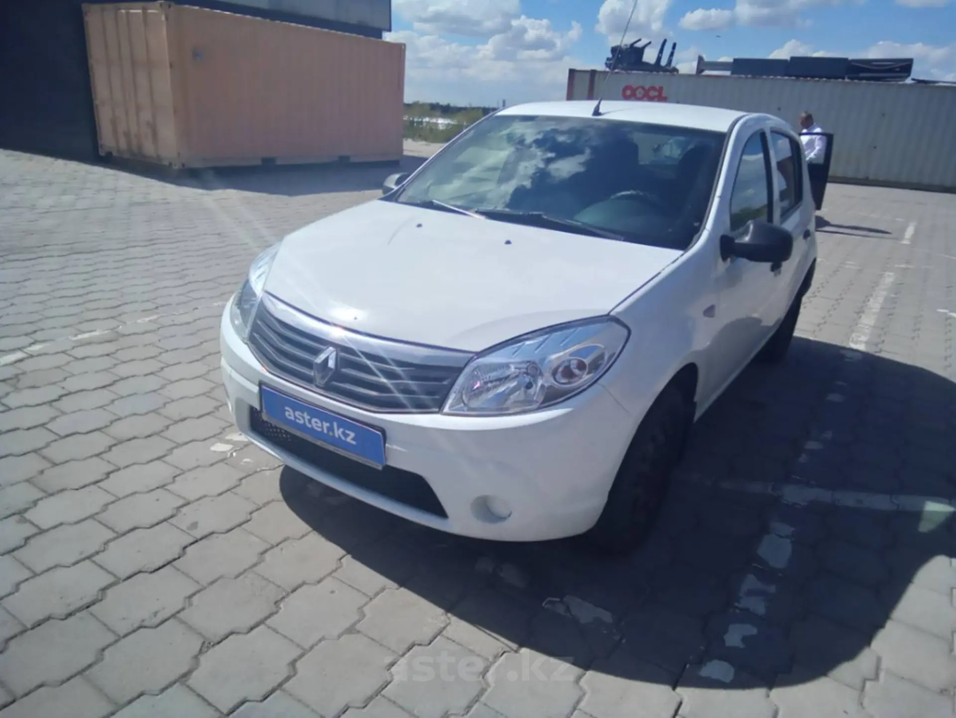 Renault Sandero 2014