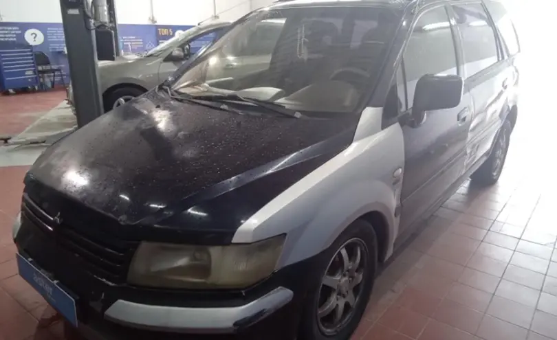 Mitsubishi Space Wagon 1999 года за 700 000 тг. в Астана