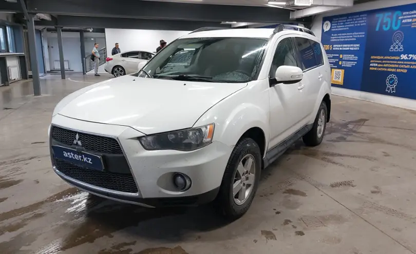 Mitsubishi Outlander 2011 года за 6 900 000 тг. в Астана