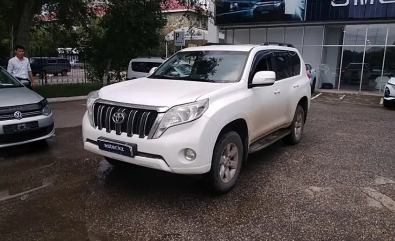 Toyota Land Cruiser Prado 2013 года за 17 500 000 тг. в Актобе