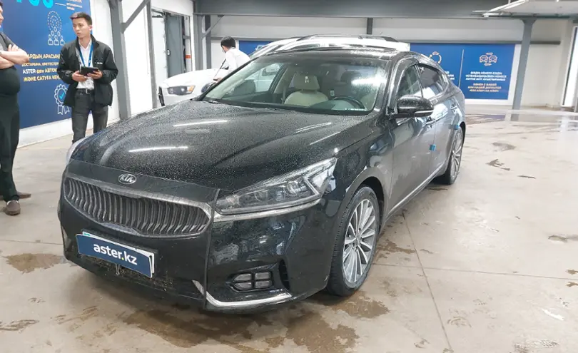 Kia K7 2016 года за 11 000 000 тг. в Астана