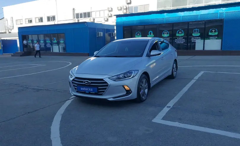 Hyundai Elantra 2018 года за 8 000 000 тг. в Алматы