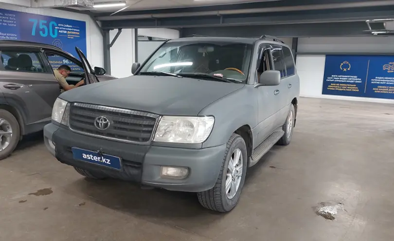 Toyota Land Cruiser 2000 года за 8 000 000 тг. в Астана