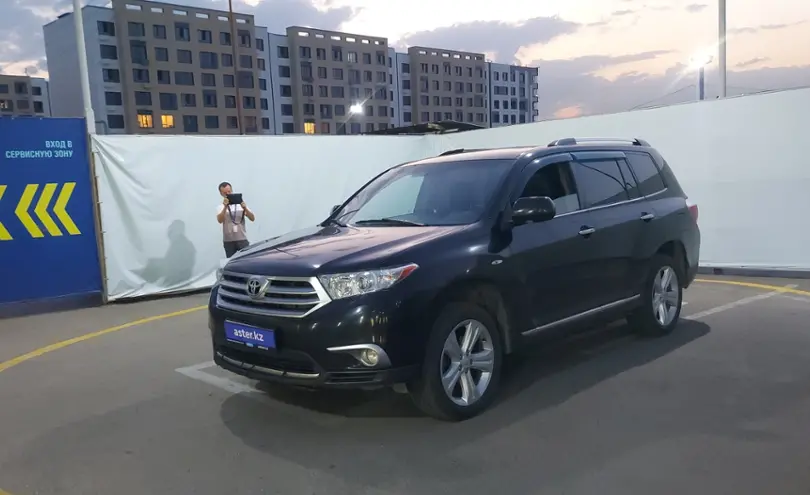 Toyota Highlander 2011 года за 11 000 000 тг. в Алматы