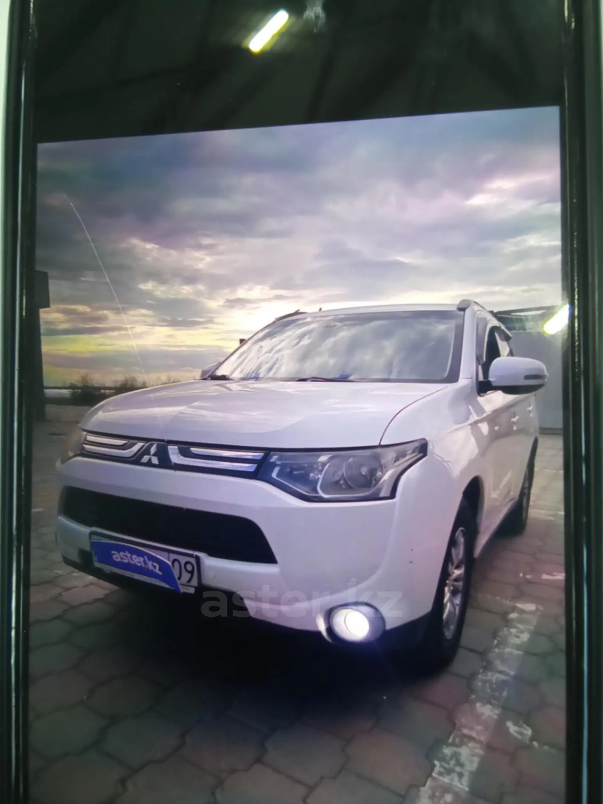 Mitsubishi Outlander 2012