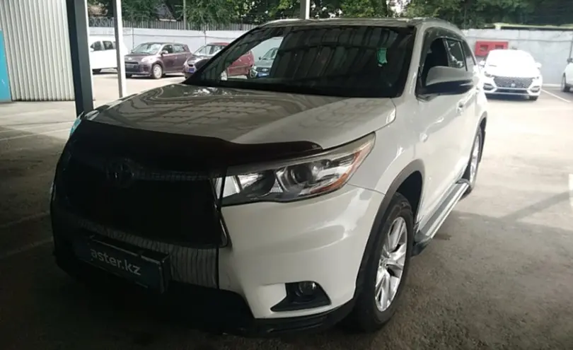 Toyota Highlander 2016 года за 12 000 000 тг. в Алматы