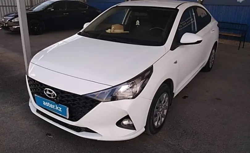 Hyundai Accent 2021 года за 7 000 000 тг. в Атырау