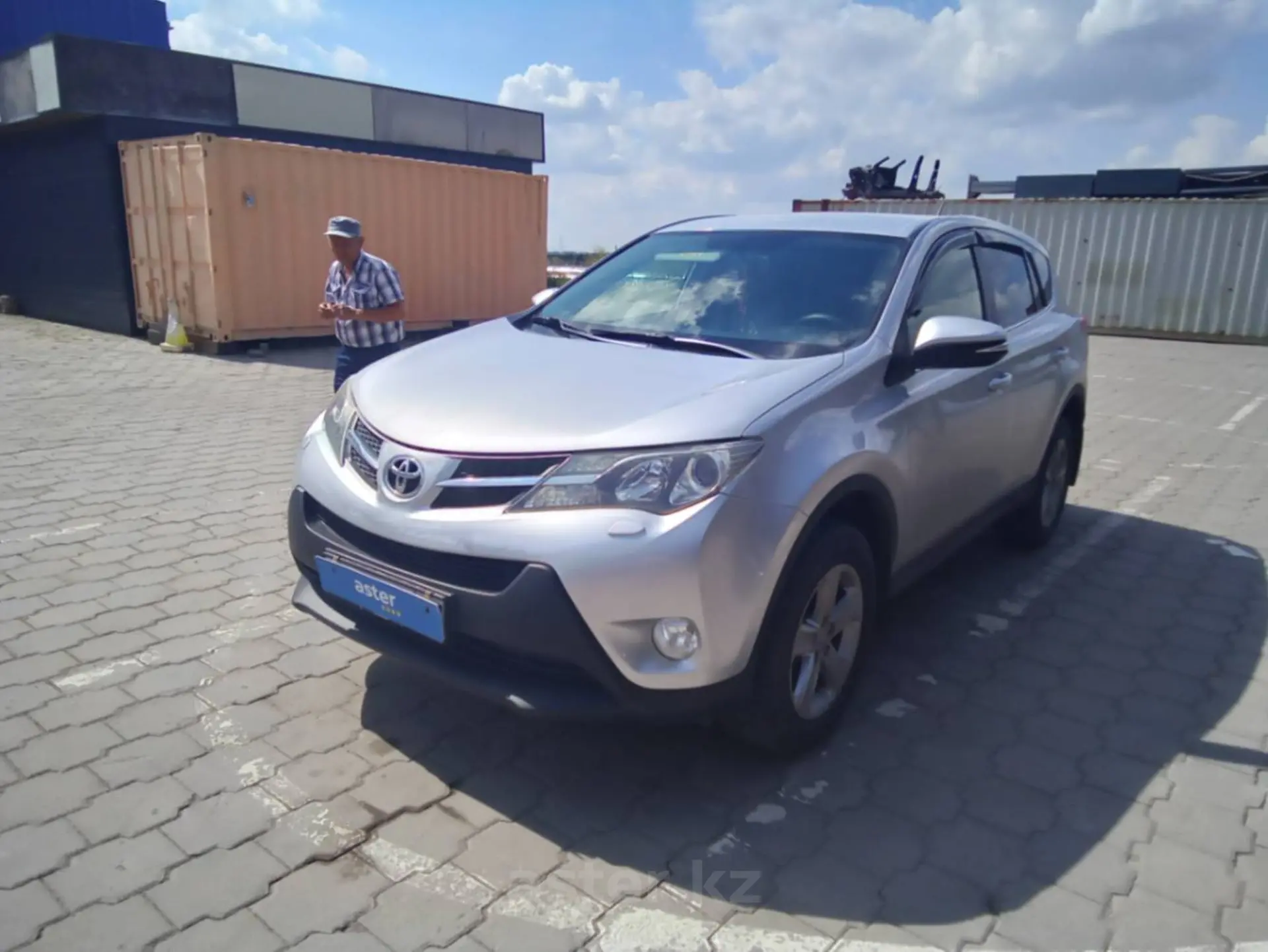 Toyota RAV4 2013