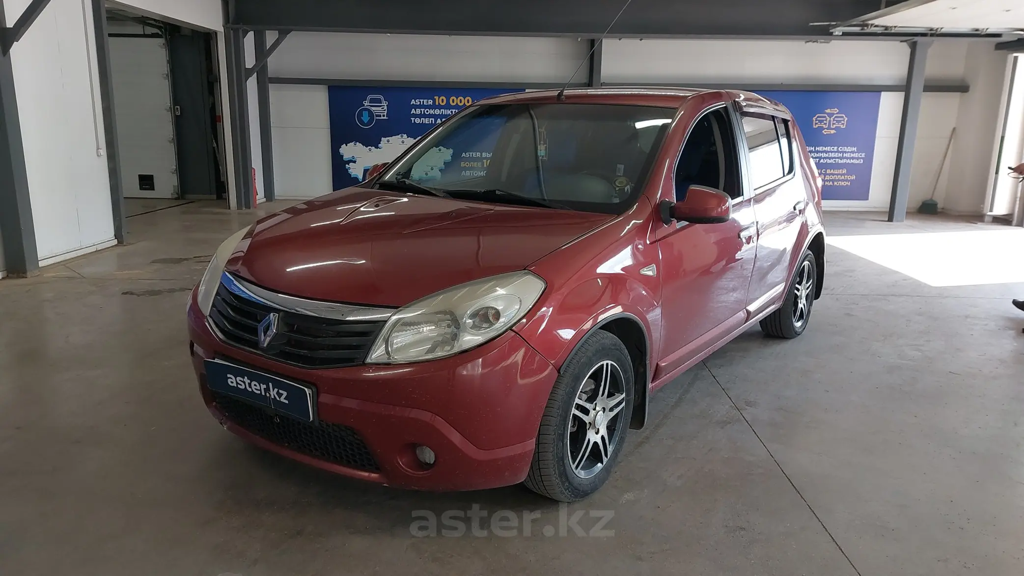 Renault Sandero 2010