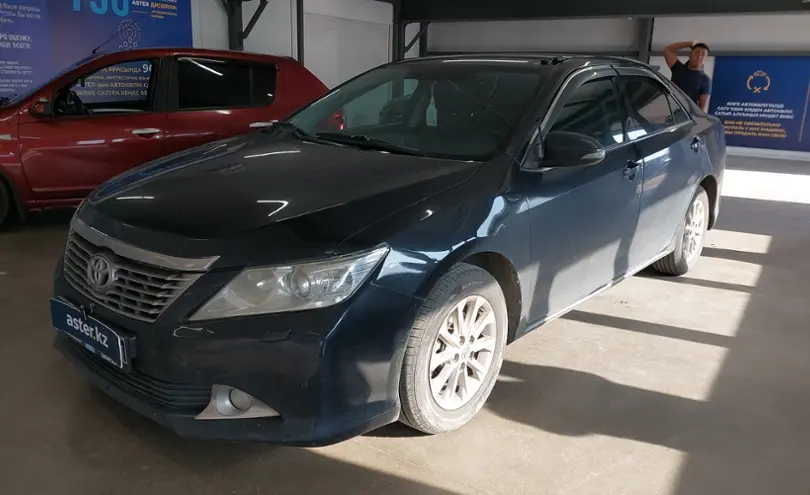 Toyota Camry 2013 года за 8 500 000 тг. в Астана