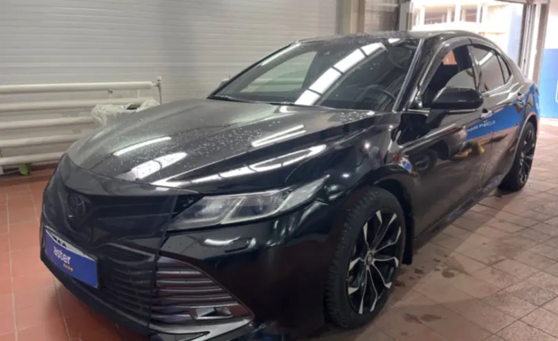 Toyota Camry 2018 года за 12 500 000 тг. в Астана