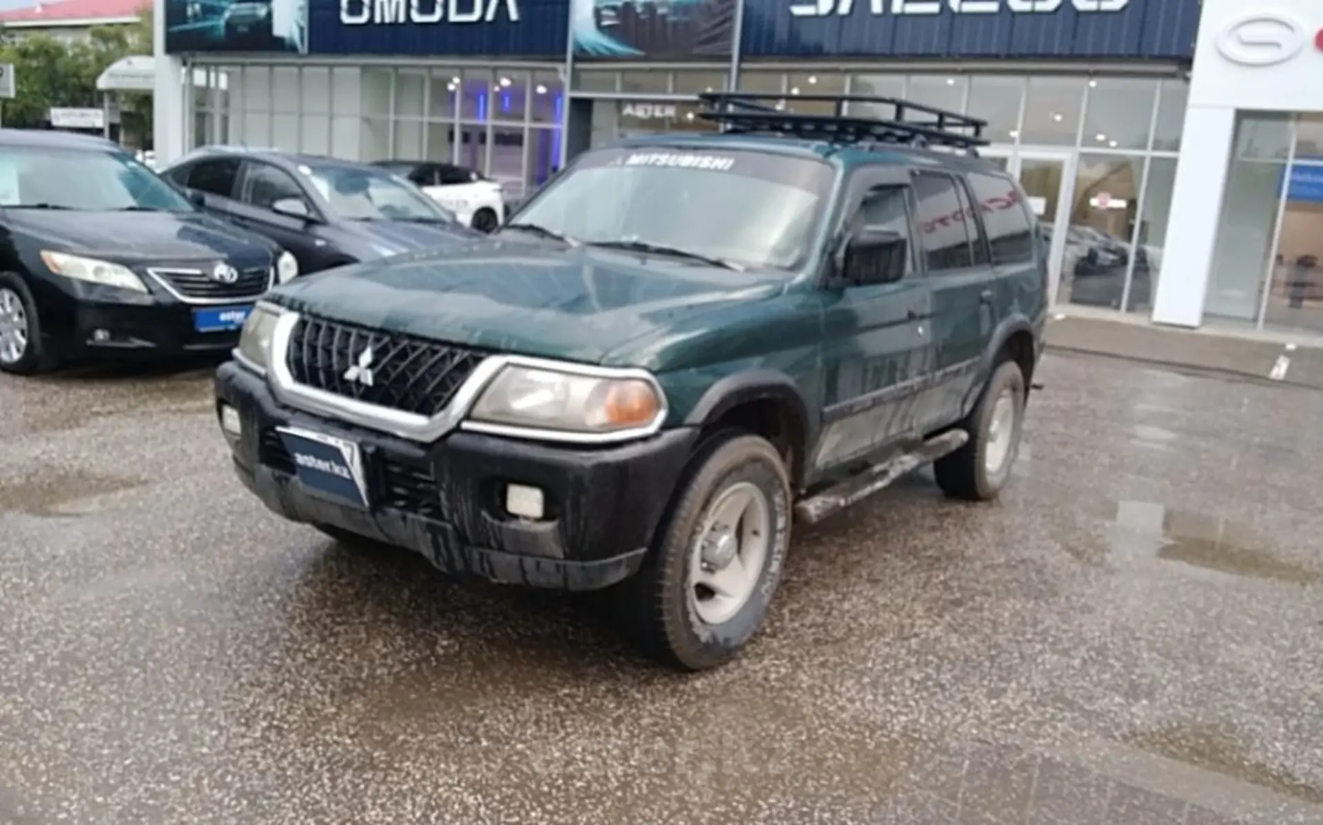 Mitsubishi Montero Sport 2000