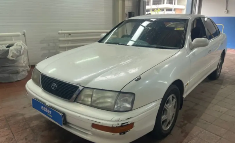 Toyota Avalon 1995 года за 2 500 000 тг. в Астана