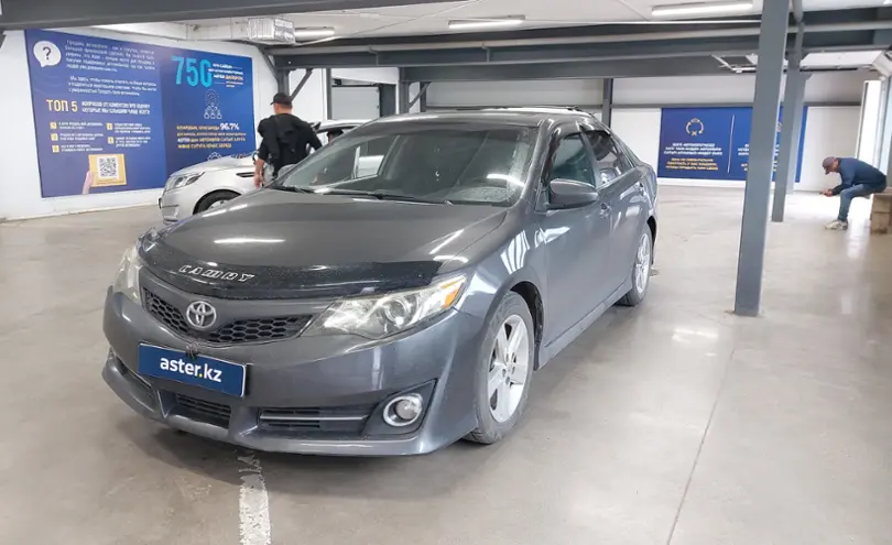 Toyota Camry 2013 года за 8 500 000 тг. в Астана