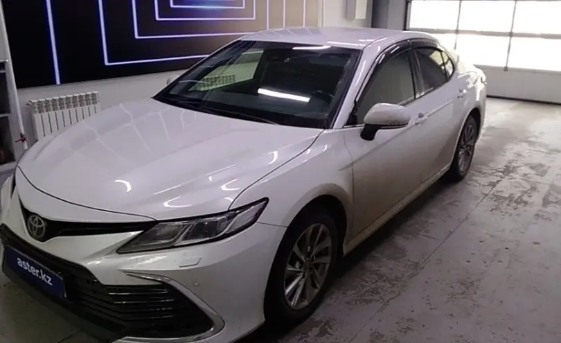 Toyota Camry 2023 года за 17 000 000 тг. в Павлодар