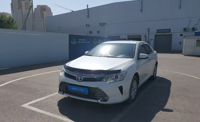 Toyota Camry 2015 года за 10 000 000 тг. в Шымкент