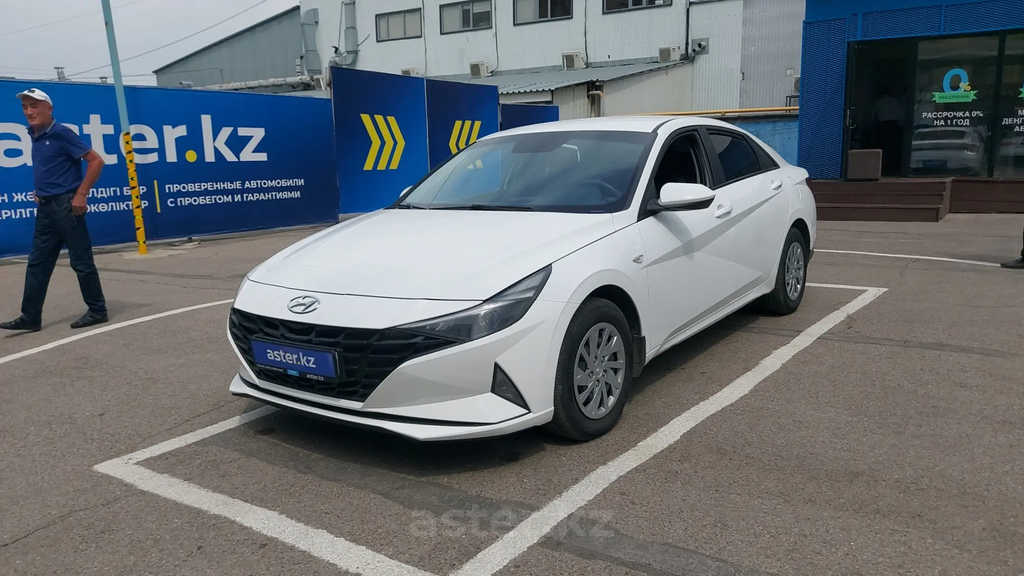 Hyundai Elantra 2022