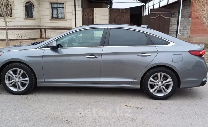 Hyundai Sonata 2018 года за 9 800 000 тг. в Шымкент