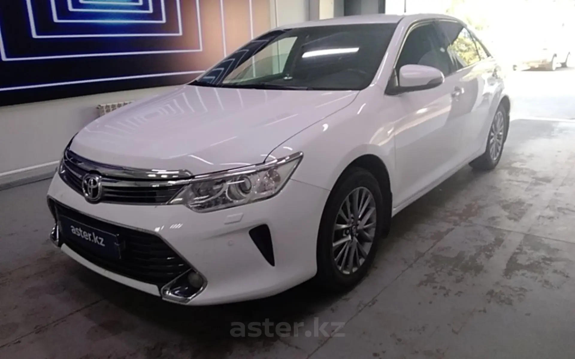 Toyota Camry 2015