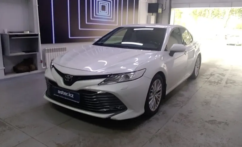 Toyota Camry 2020 года за 16 000 000 тг. в Павлодар