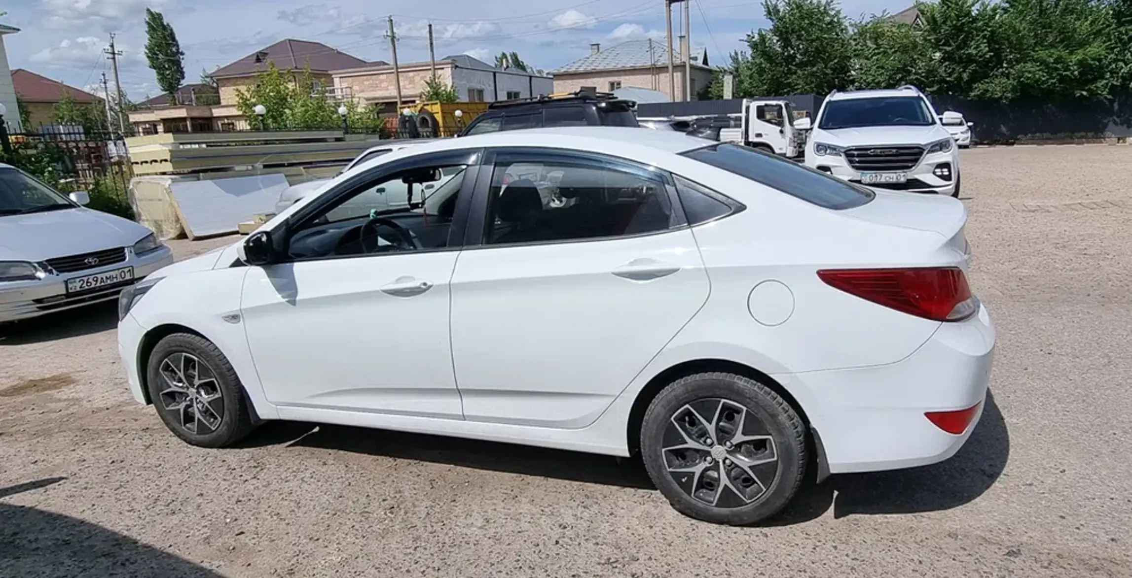 Hyundai Accent 2014