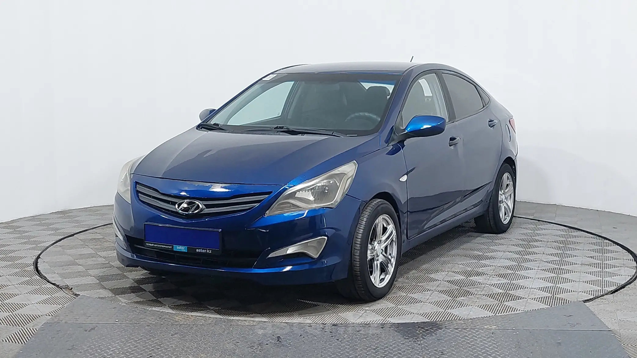 Hyundai Accent 2015