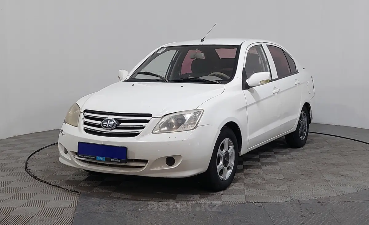 2012 FAW Xiali N5