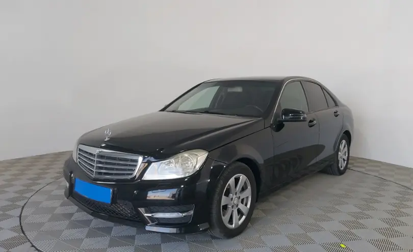 Mercedes-Benz C-Класс 2013 года за 6 590 000 тг. в Атырау