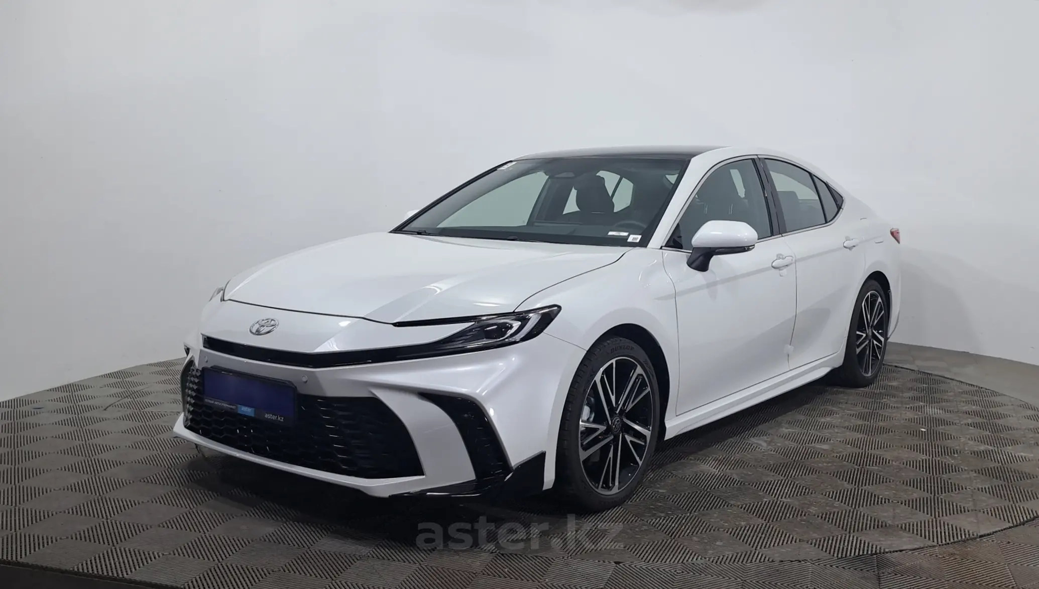 Toyota Camry 2024