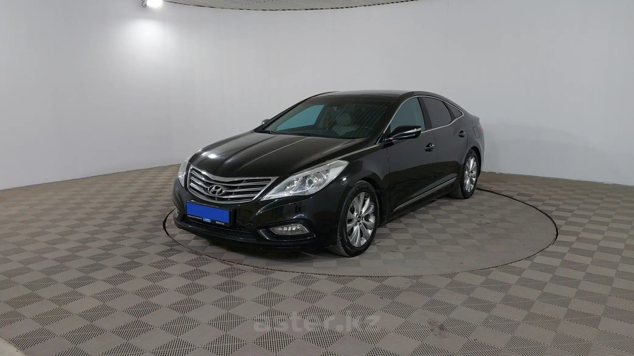 Hyundai Grandeur 2012