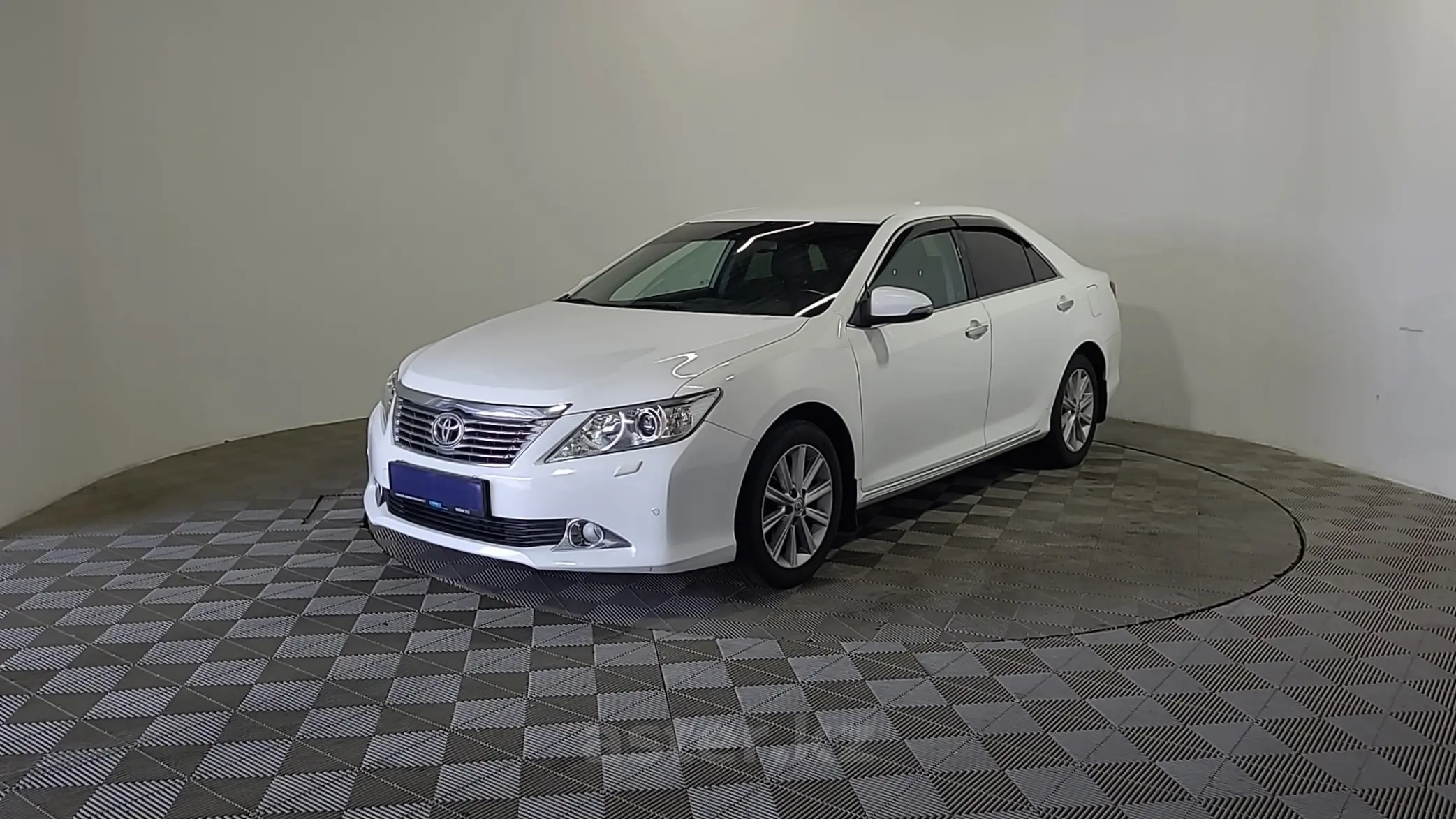 Toyota Camry 2013