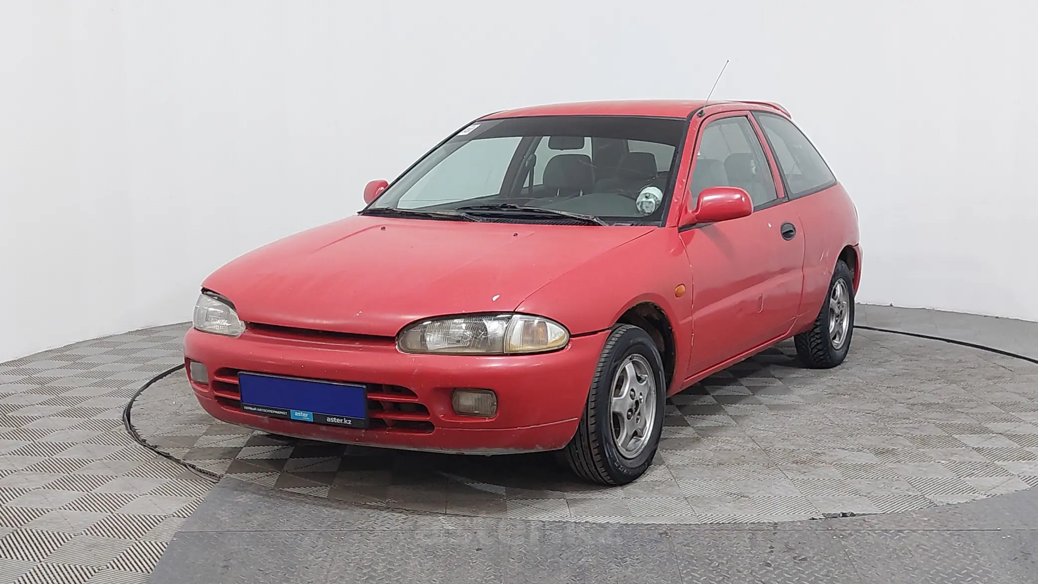 Mitsubishi Colt 1996