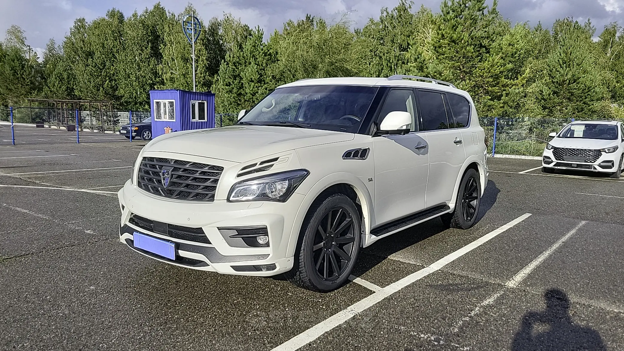 Infiniti QX80 2014