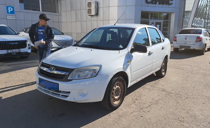 LADA (ВАЗ) Granta 2014 года за 1 990 000 тг. в Костанай