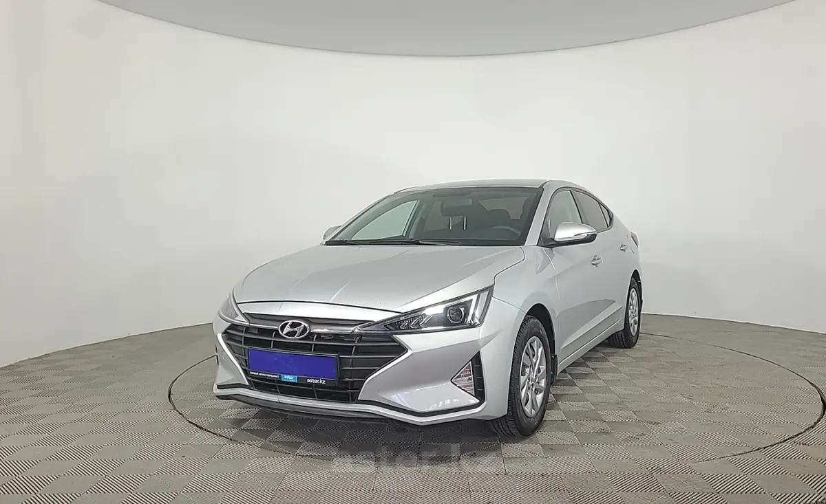 2019 Hyundai Elantra