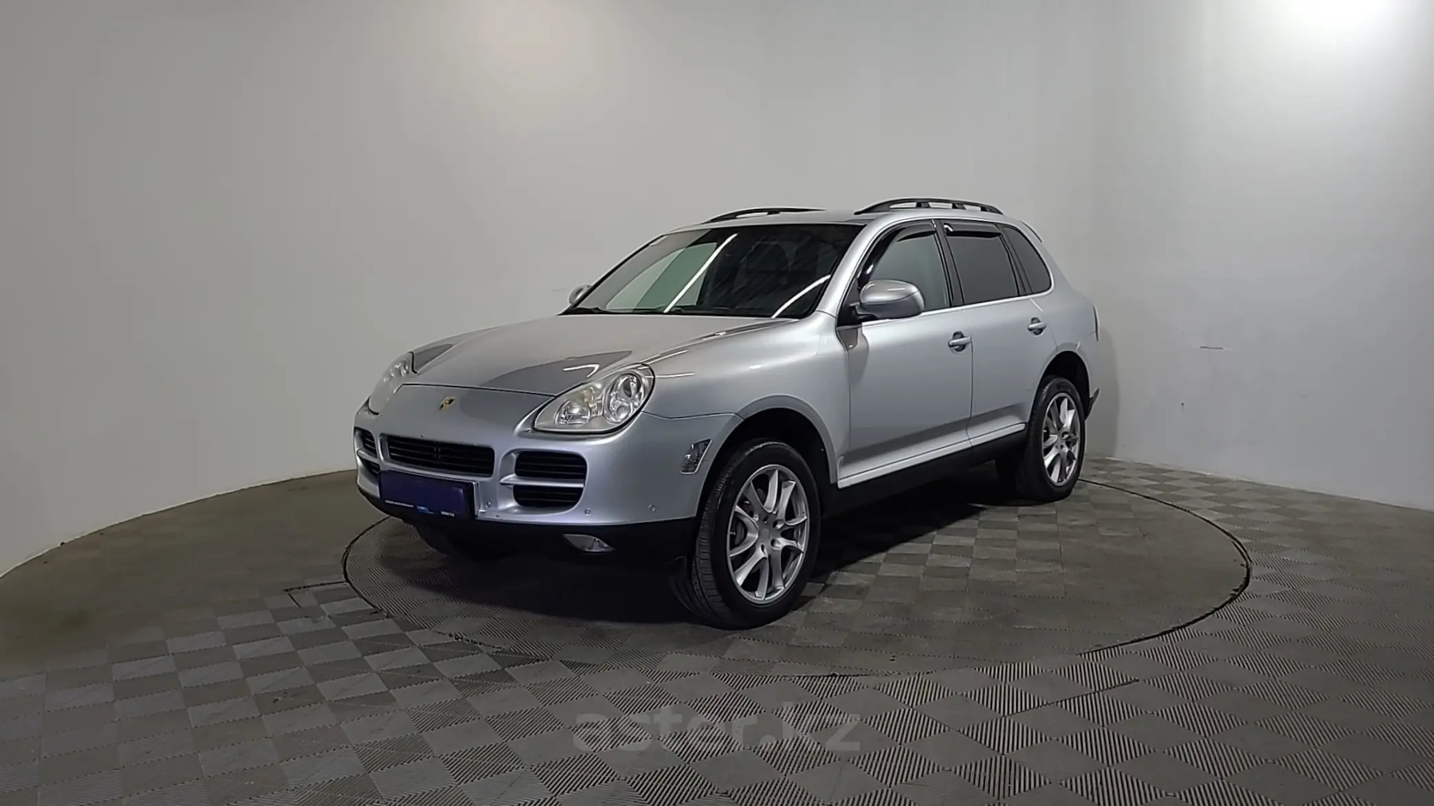 Porsche Cayenne 2004