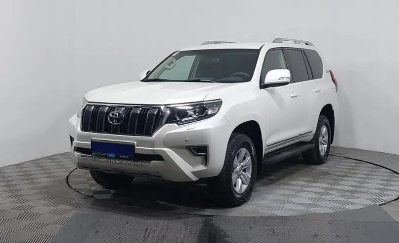 Toyota Land Cruiser Prado 2022 года за 28 110 000 тг. в Астана