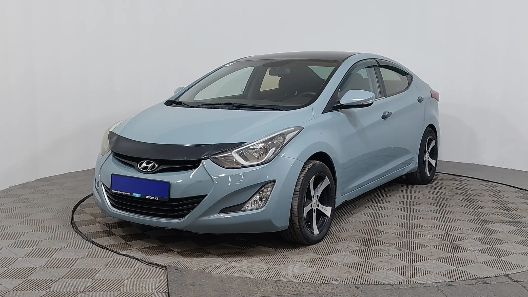 Hyundai Elantra 2015