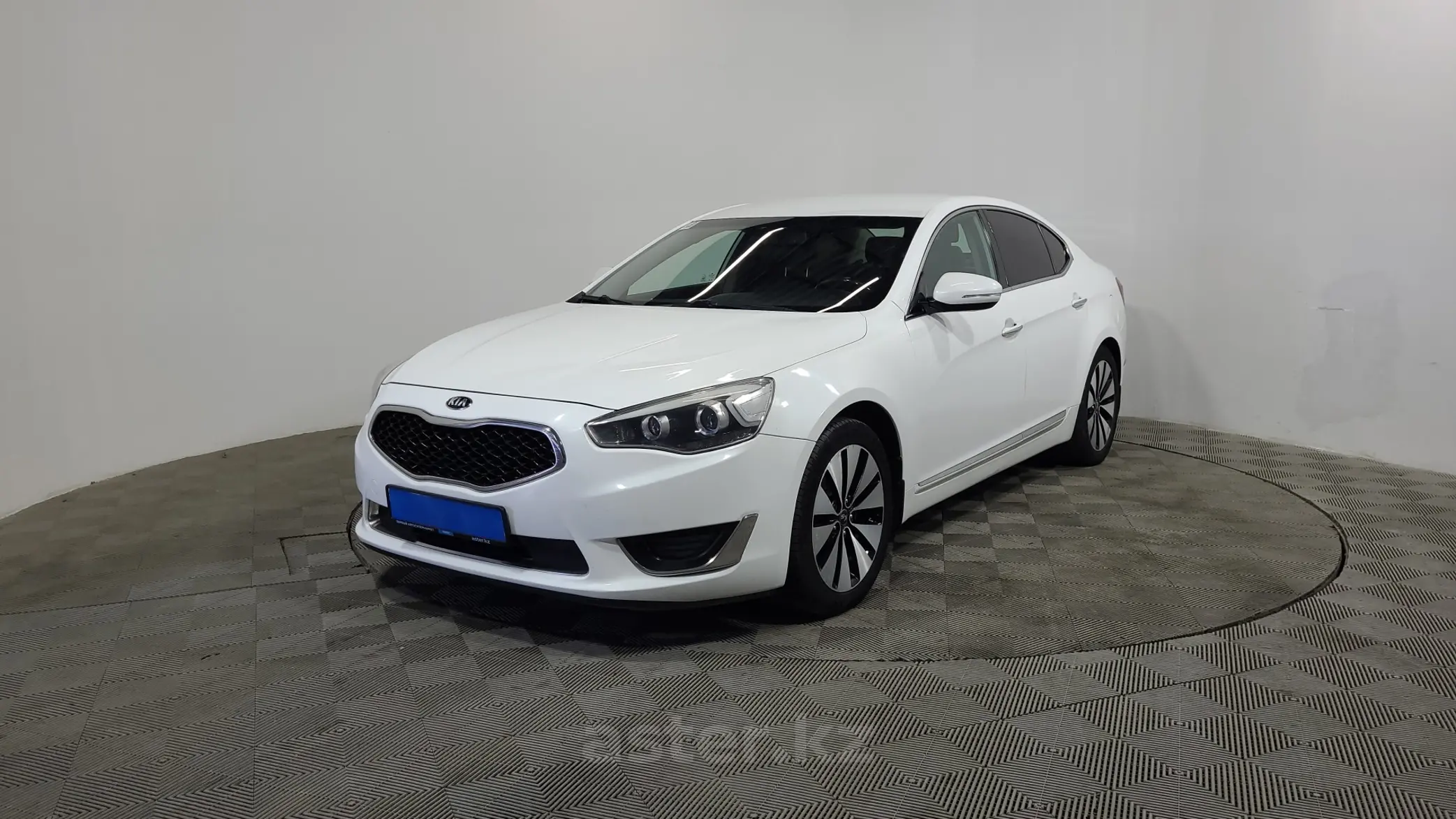 Kia Cadenza 2014