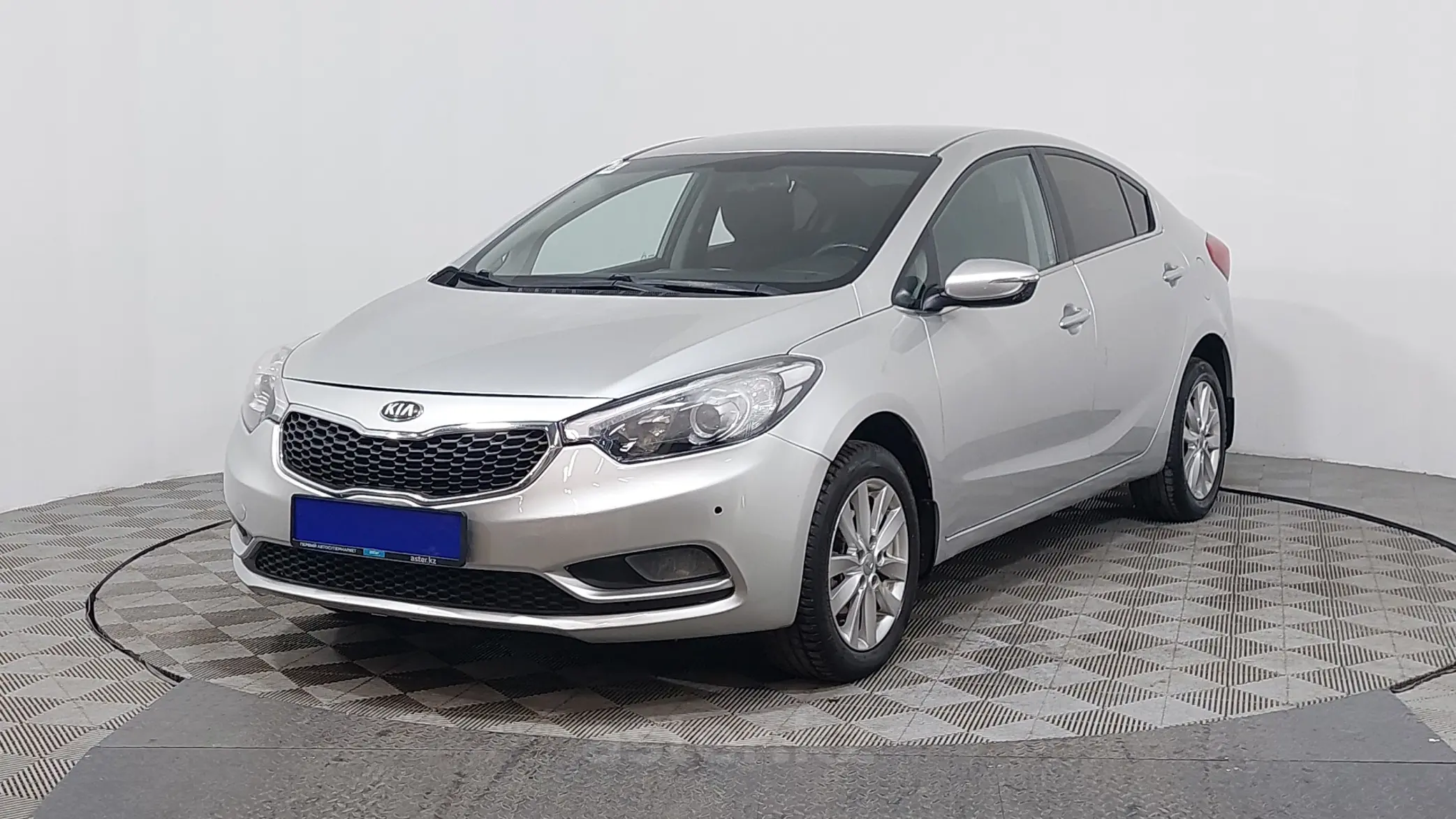 Kia Cerato 2013