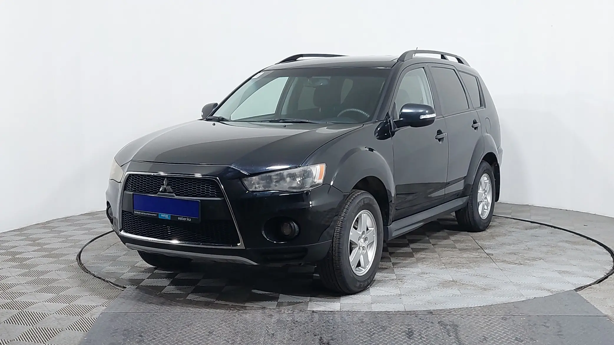 Mitsubishi Outlander 2011