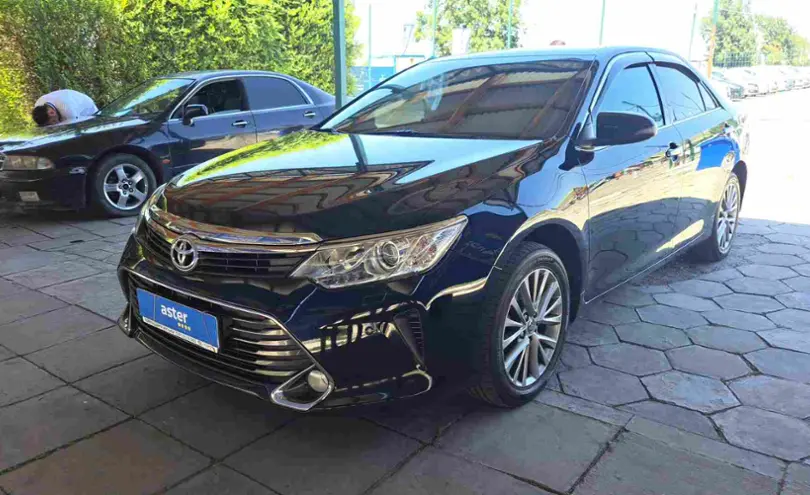 Toyota Camry 2016 года за 11 790 000 тг. в Алматы