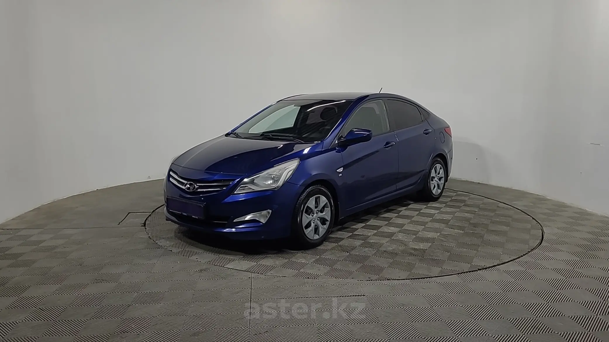 Hyundai Accent 2015